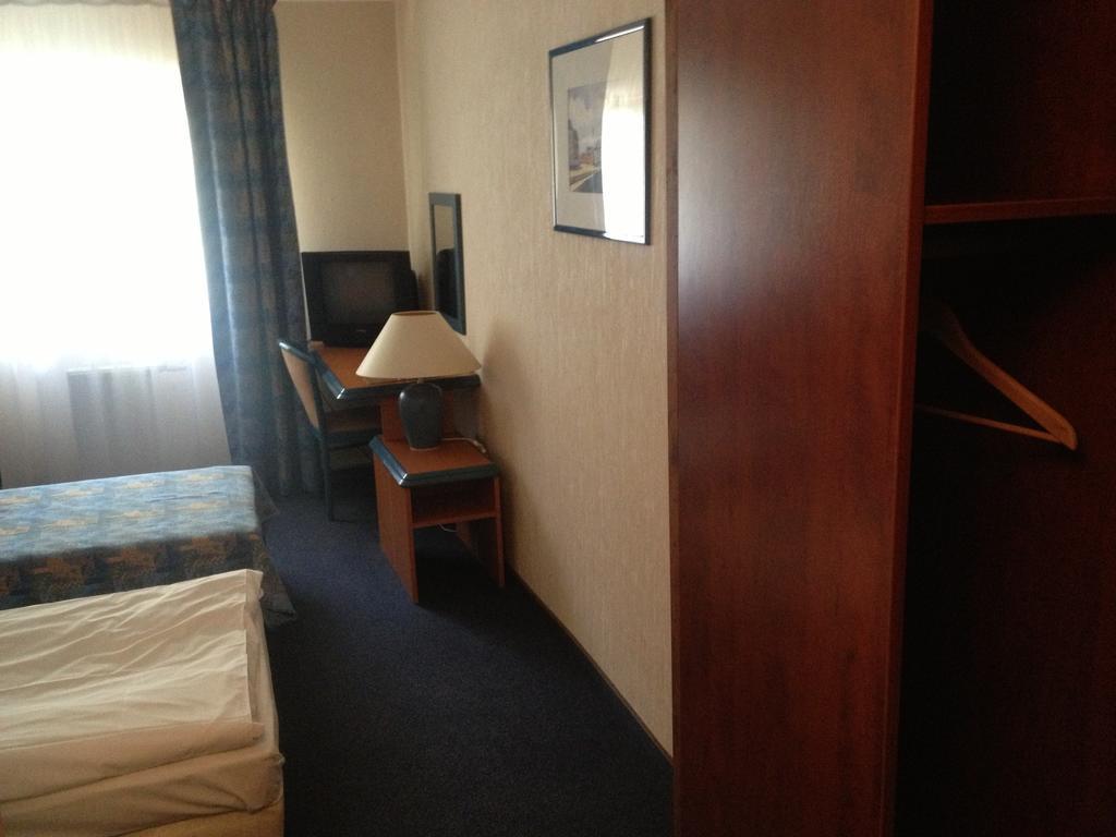 Hotel Tenishouse 마르키 객실 사진