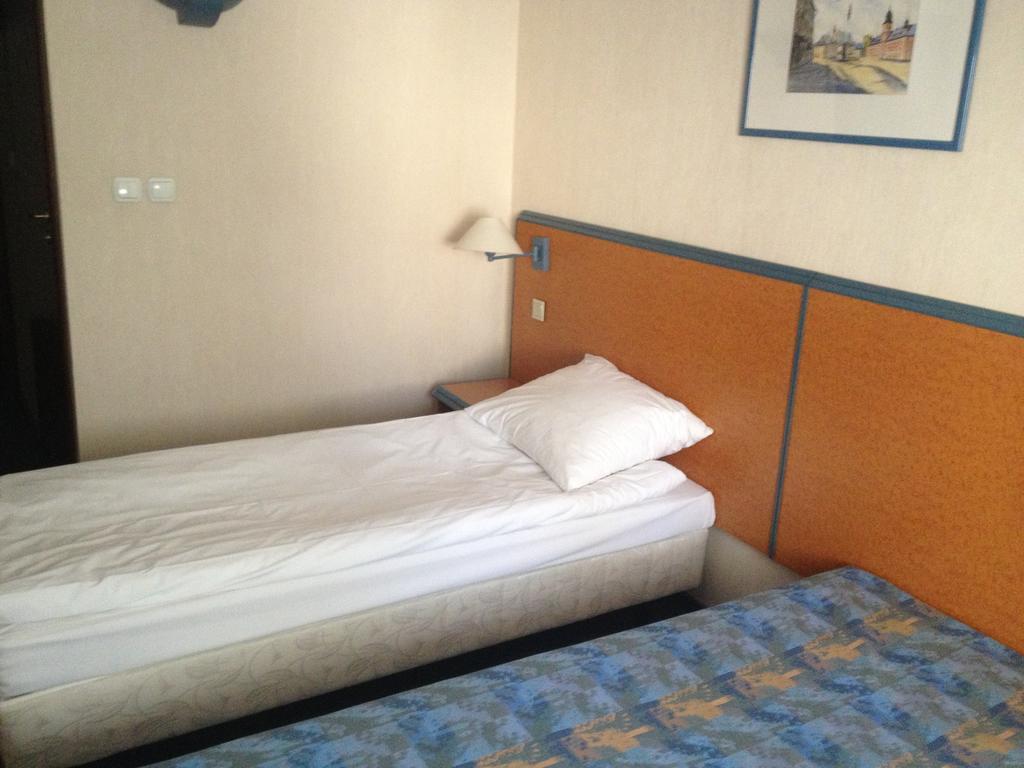 Hotel Tenishouse 마르키 객실 사진