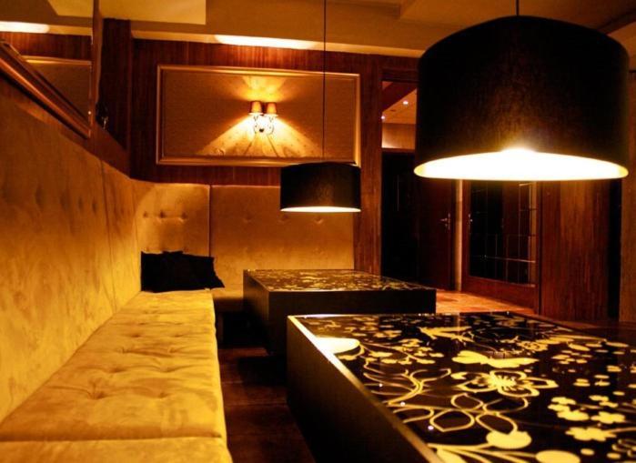 Hotel Tenishouse 마르키 외부 사진